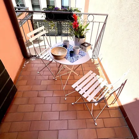 Fitness E Charme - Con Terrazzino Nel Cuore Di